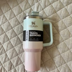 Stanley Target Spearmint Parfait Ombré Quencher NWT